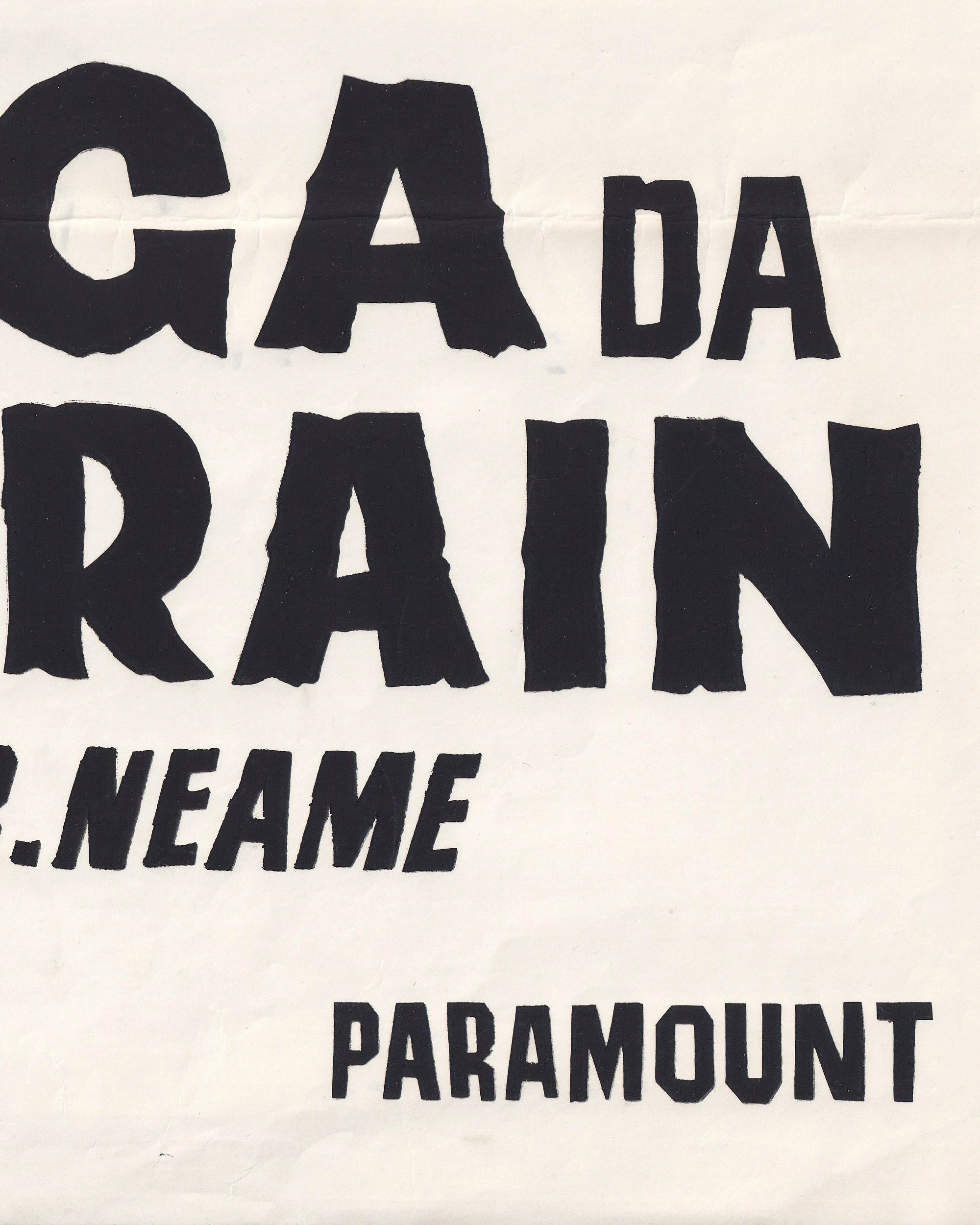 Fuga da Zahrain Cinema Posters Props!