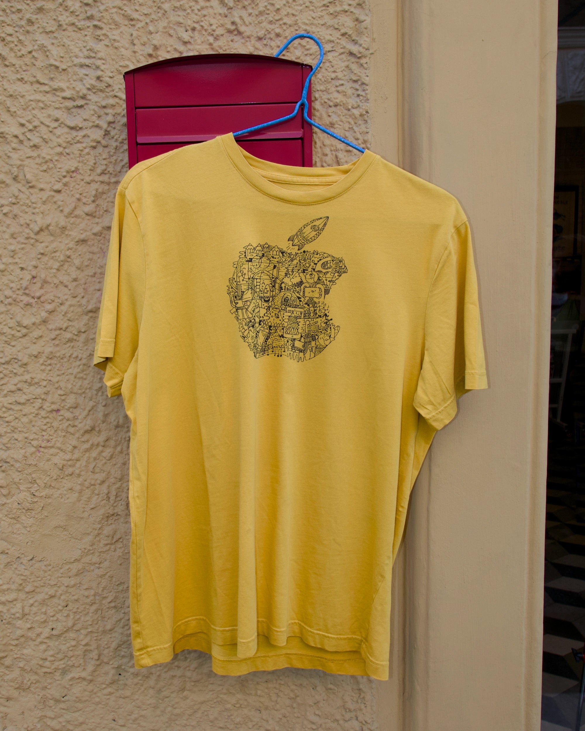 Tee Today at Apple Summer Camp '25 M Scribble Yellow Tees Apple